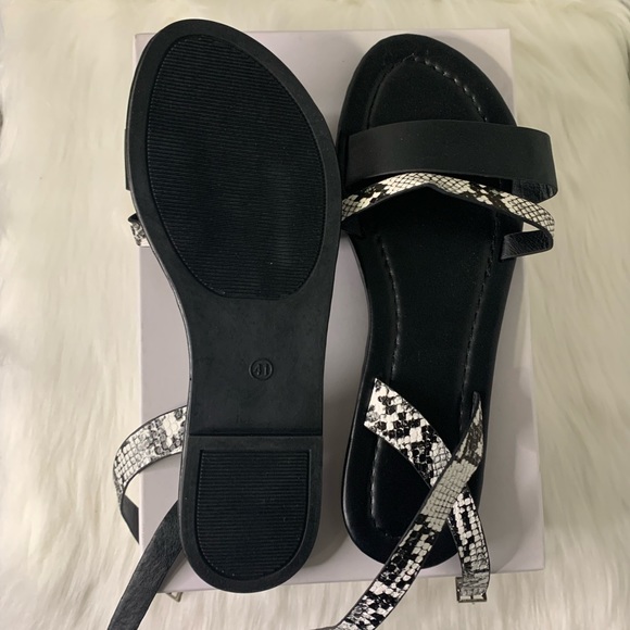 Snakeskin Print Sandals - Picture 5 of 8